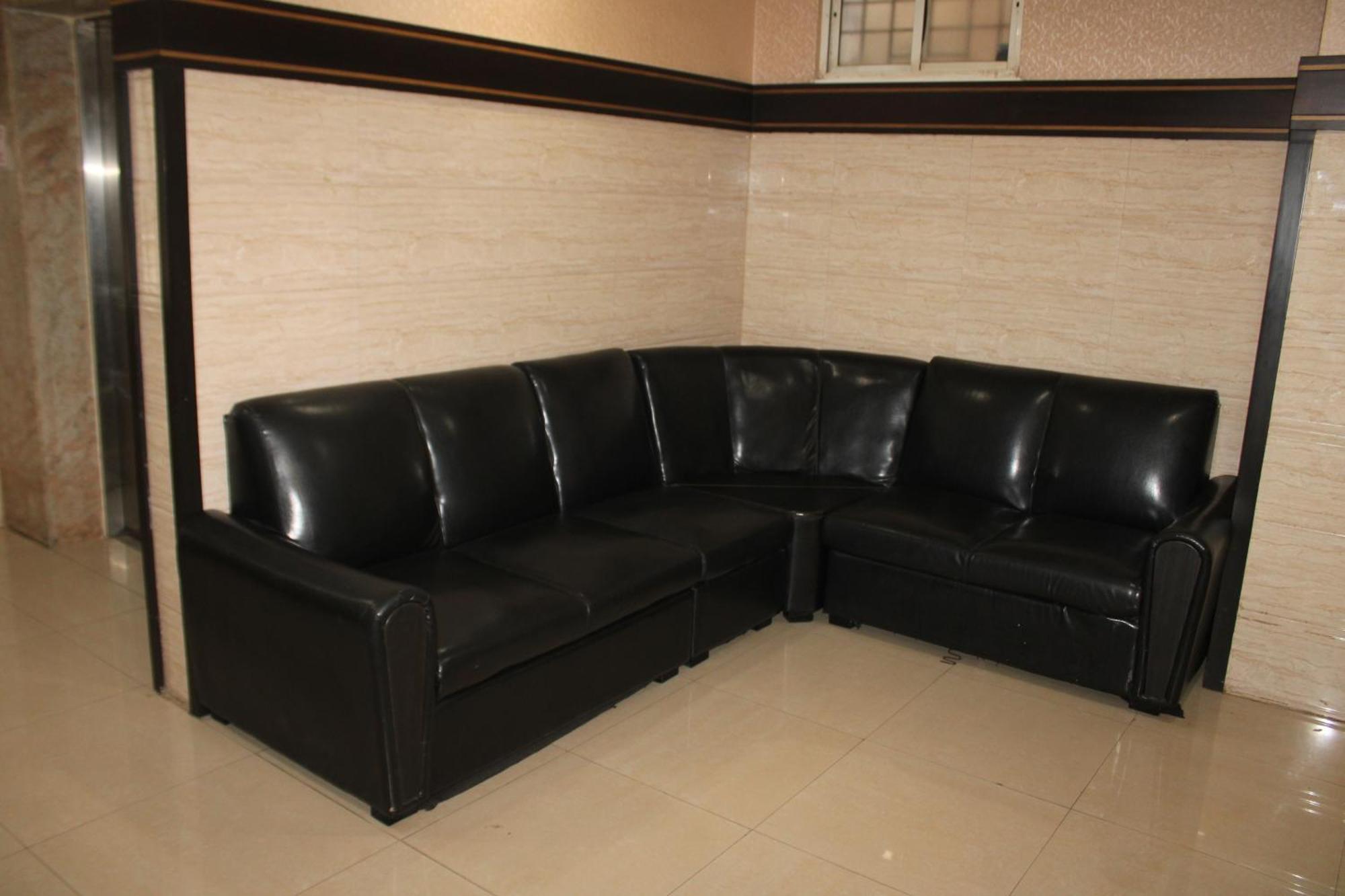 Vp International Hotel Bangalore Ngoại thất bức ảnh