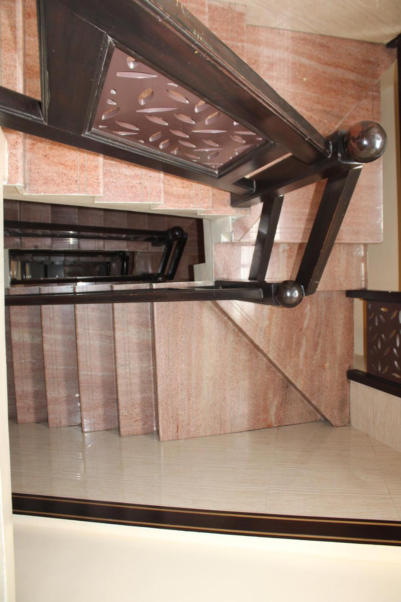 Vp International Hotel Bangalore Ngoại thất bức ảnh