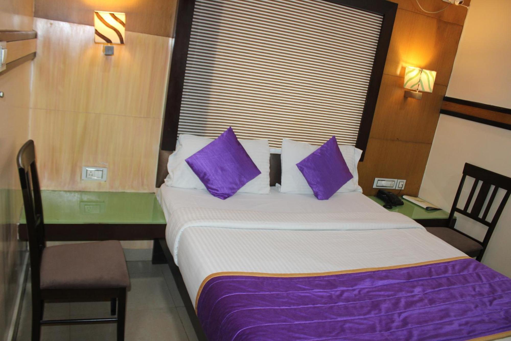 Vp International Hotel Bangalore Ngoại thất bức ảnh