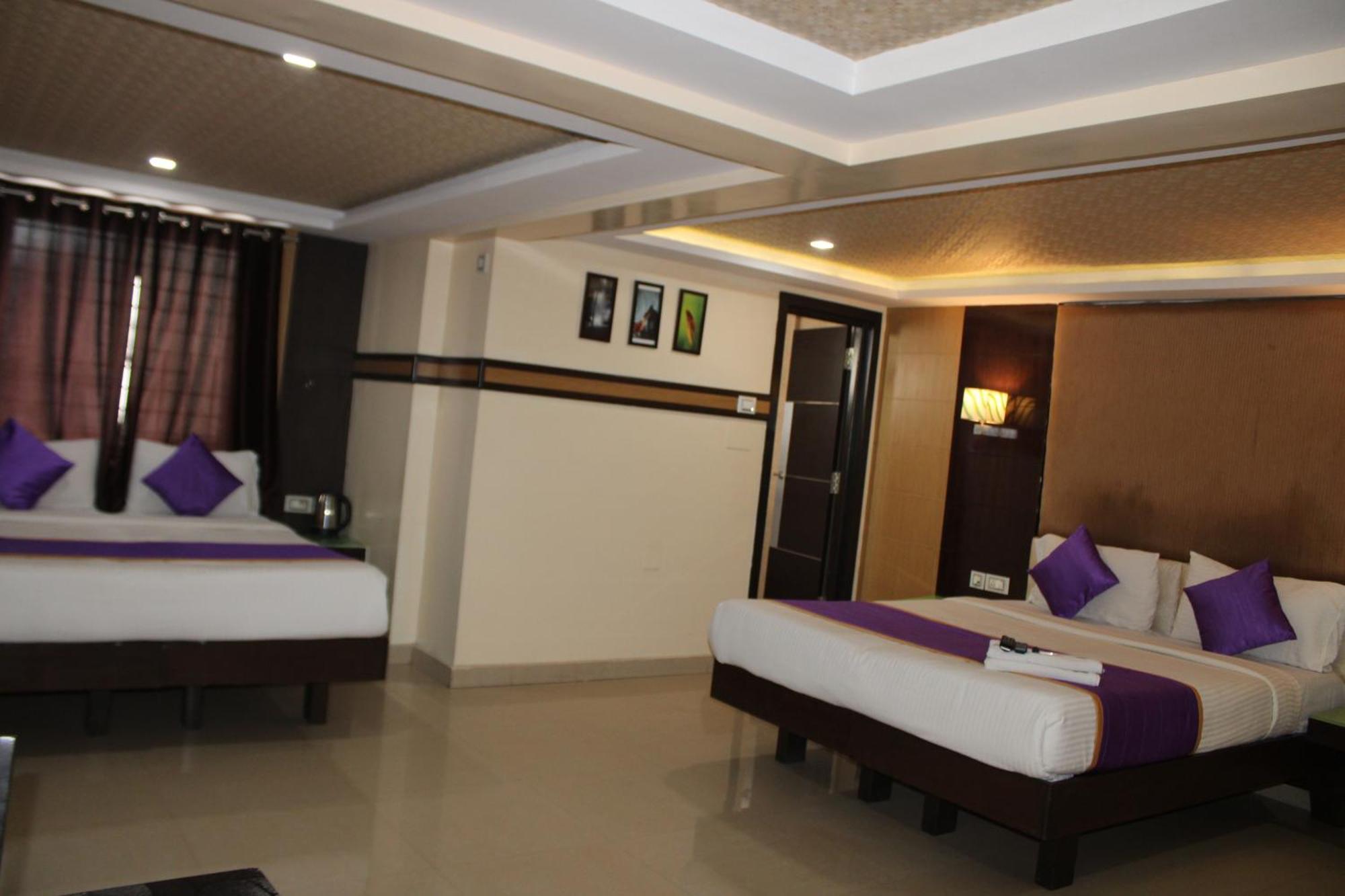 Vp International Hotel Bangalore Ngoại thất bức ảnh