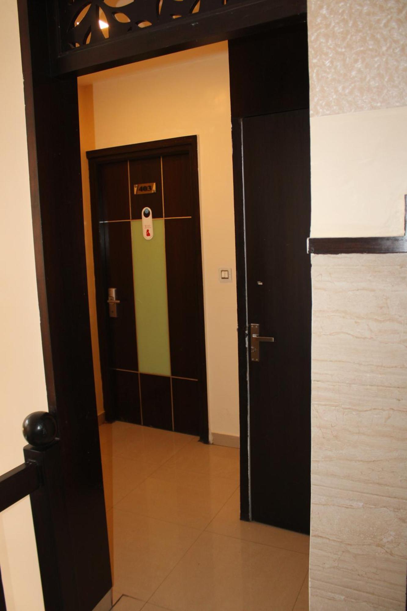 Vp International Hotel Bangalore Ngoại thất bức ảnh
